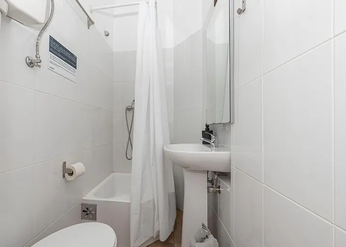Apartment Houze Spacious Near Marques De Pombal *